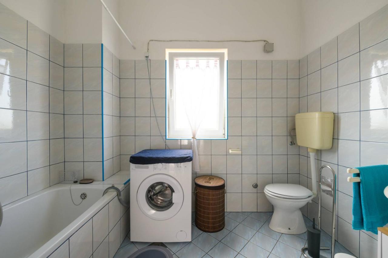 Apartament Ana Ližnjan Zewnętrze zdjęcie