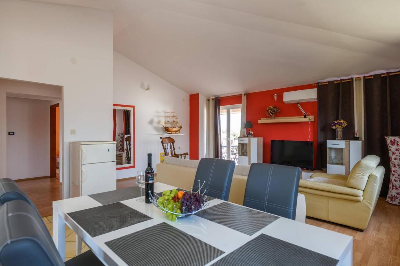 Apartament Ana Ližnjan Zewnętrze zdjęcie