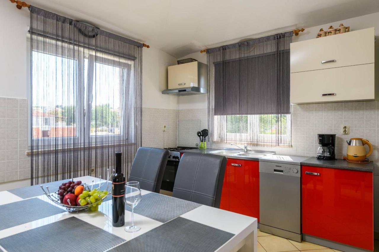 Apartament Ana Ližnjan Zewnętrze zdjęcie